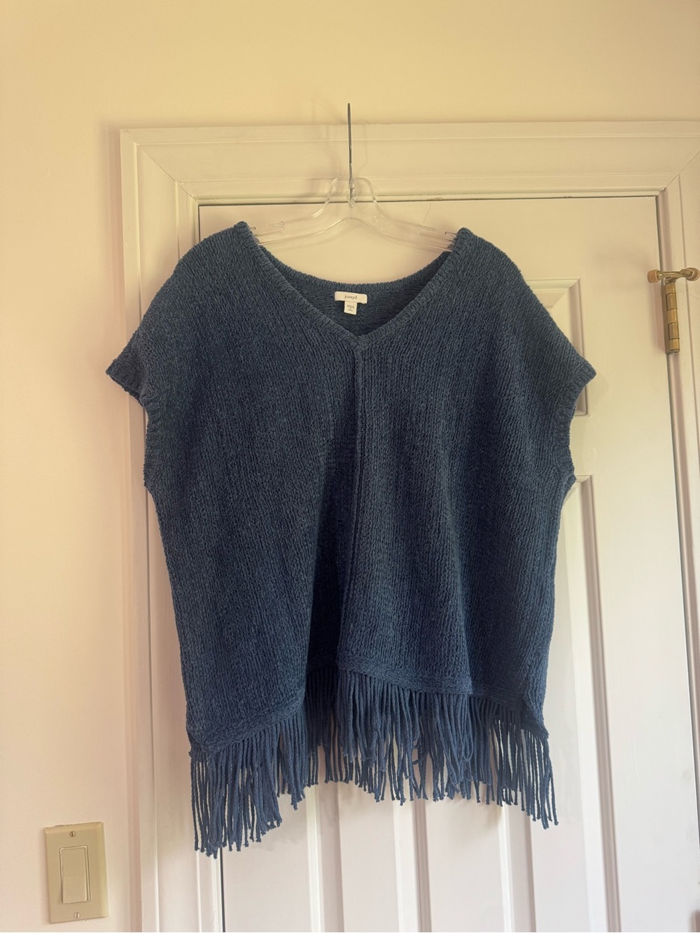 V-Neck Fringe Knit Sweater - Blue